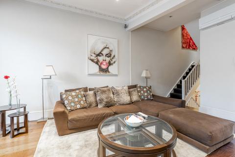 3 bedroom house to rent, Walton Street, Kensington and Chelsea, London, SW3