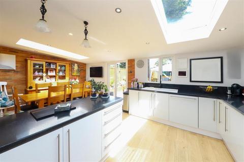 undefined, Carnarvon Drive,Hayes,UB3 1PU