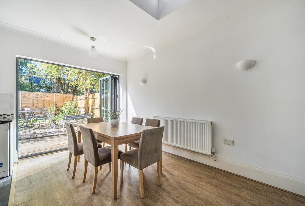 1344490-12-68b020...