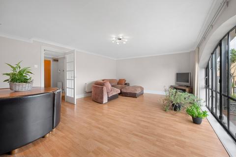2 bedroom flat for sale, Taffrail House, Burrells Wharf Square, London