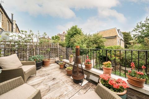 36 Turret Grove, London, SW4 0ET