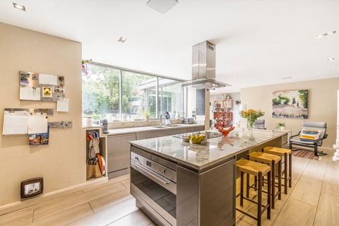 36 Turret Grove, London, SW4 0ET