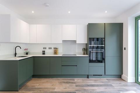 undefined, North Down, South Croydon