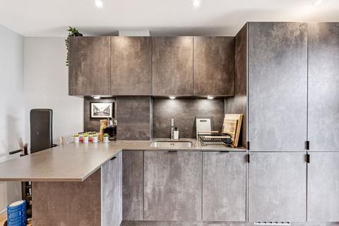 2 bedroom apartment for sale, Mowlem Street, Bethnal Green, E2