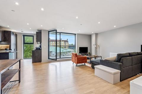 2 bedroom apartment for sale, Mowlem Street, Bethnal Green, E2