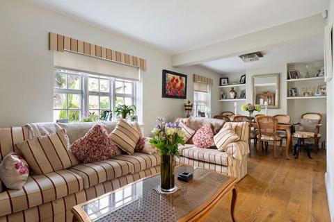 undefined, Asmuns Place, Hampstead Garden Suburb, NW11