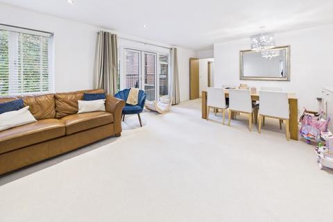 undefined, WHITE HILL CLOSE, CATERHAM