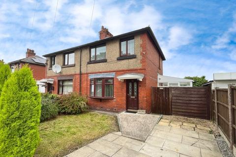Parkfield Avenue, Farnworth