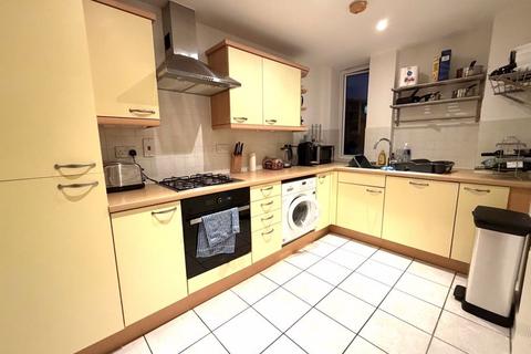 2 bedroom apartment for sale, Barrier Point Road, London