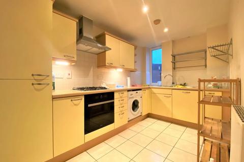 2 bedroom apartment for sale, Barrier Point Road, London