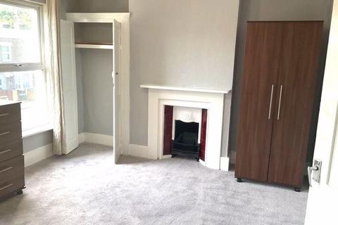152 Woolwich Road, London, SE10 0LT