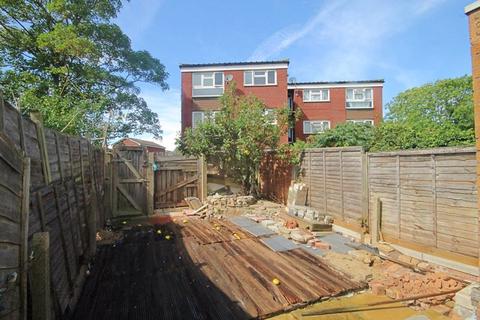 undefined, Bannister Close, Greenford