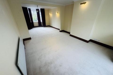 18 Rectory Gardens, Northolt, UB5 5DN