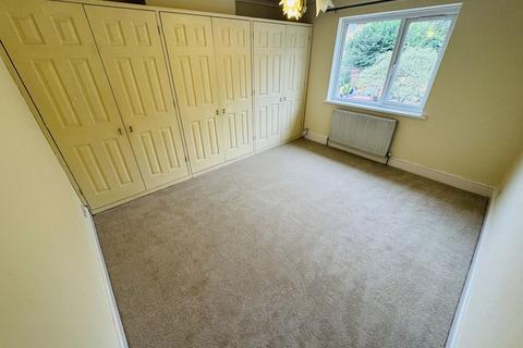 18 Rectory Gardens, Northolt, UB5 5DN