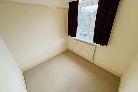 18 Rectory Gardens, Northolt, UB5 5DN