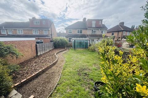 18 Rectory Gardens, Northolt, UB5 5DN