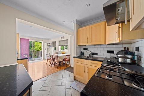 undefined, Arlington Drive, Carshalton