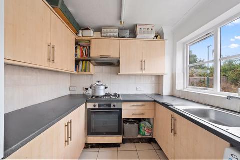 2 bedroom end of terrace house for sale, Boscombe Road, Worcester Park