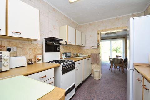 undefined, Holmside Avenue, Halfway