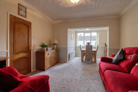 3 bedroom detached house for sale, Redbourn Way, Scunthorpe