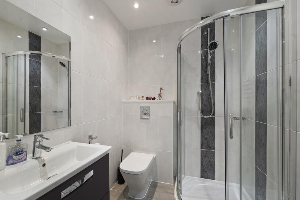 Groundfloor bathroom