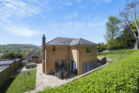 5 bedroom detached house for sale, Park Road, Temple Ewell, Dover, Kent, CT16