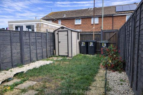 2 bedroom terraced house for sale, Leonard Road, Gosport