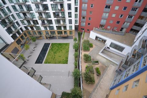 undefined, Deals Gateway, London SE13