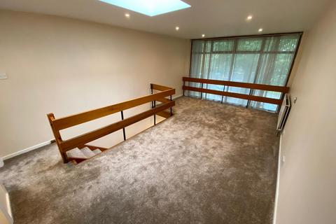 12, Ashmore Court Heston Road, Hounslow, TW5 0SW