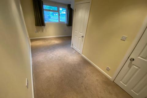 12, Ashmore Court Heston Road, Hounslow, TW5 0SW
