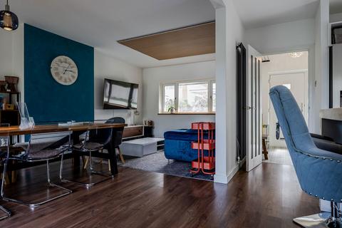 3 bedroom detached house for sale, Southerndown Avenue, Swansea SA3