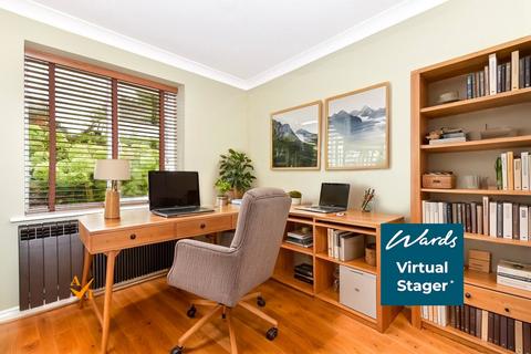 2 bedroom ground floor flat for sale, Lee Heights, Maidstone ME14