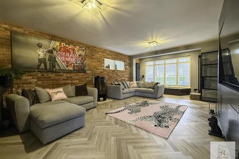 undefined, Gravel Hill Terrace, Hemel Hempstead HP1
