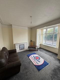 3 bedroom end of terrace house to rent, New Road, Dudley, DY2 9AZ