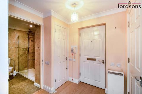 undefined, Rayleigh Road, Leigh-on-Sea, Essex, SS9 5PS