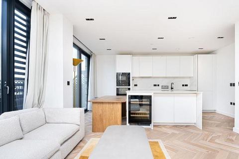 3 bedroom apartment to rent, 3 Cluny Mews, London, SW5 9AG