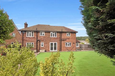 undefined, Barnfield Road, Sanderstead, Surrey, CR2 0EZ