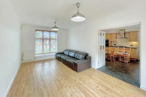 13 Barnfield Road, South Croydon, CR2 0EZ