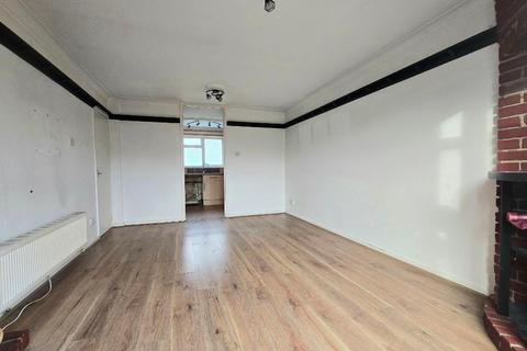 2 bedroom terraced house for sale, Audleys Close, Southend on Sea, Essex, SS2 6RG