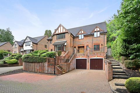 undefined, Rouse Court, Lower Road, Gerrards Cross