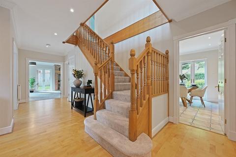 5 bedroom detached house for sale, Rouse Court, Lower Road, Gerrards Cross, SL9
