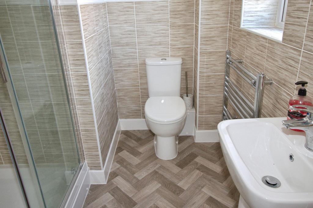 Bedroom Two Ensuite