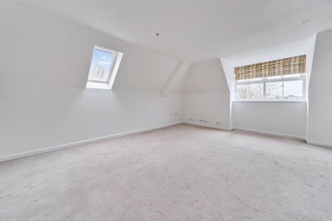 2 bedroom apartment for sale, Merrion Court, 34 Pembroke Road, Ruislip