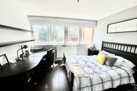 2 bedroom flat to rent, London NW1