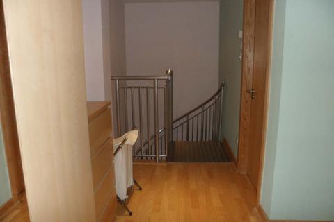 undefined, High Street Flat 8, Heckmondwike