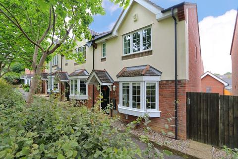 Barnet Close, Oakhill, Milton Keynes, MK5