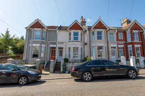 5 bedroom house to rent, Hollingbury Road, Brighton BN1