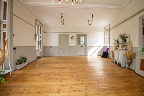 Office to rent, 1 North Bridge St Hawick TD9 9BD