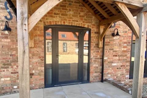 Office to rent, Arlingham Rd Saul GL2 7JE