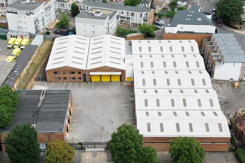 Warehouse to rent, 145-147 Boston Rd London W7 3SA